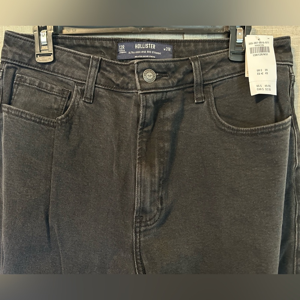 Hollister NWT Slim Straight Jeans